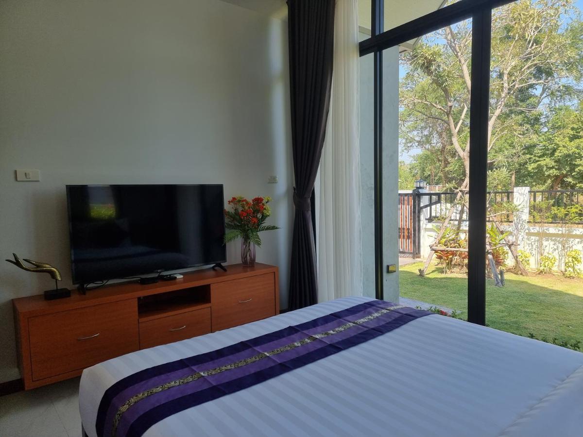 Baan Dalah Pool Villa Buri Ram Eksteriør billede